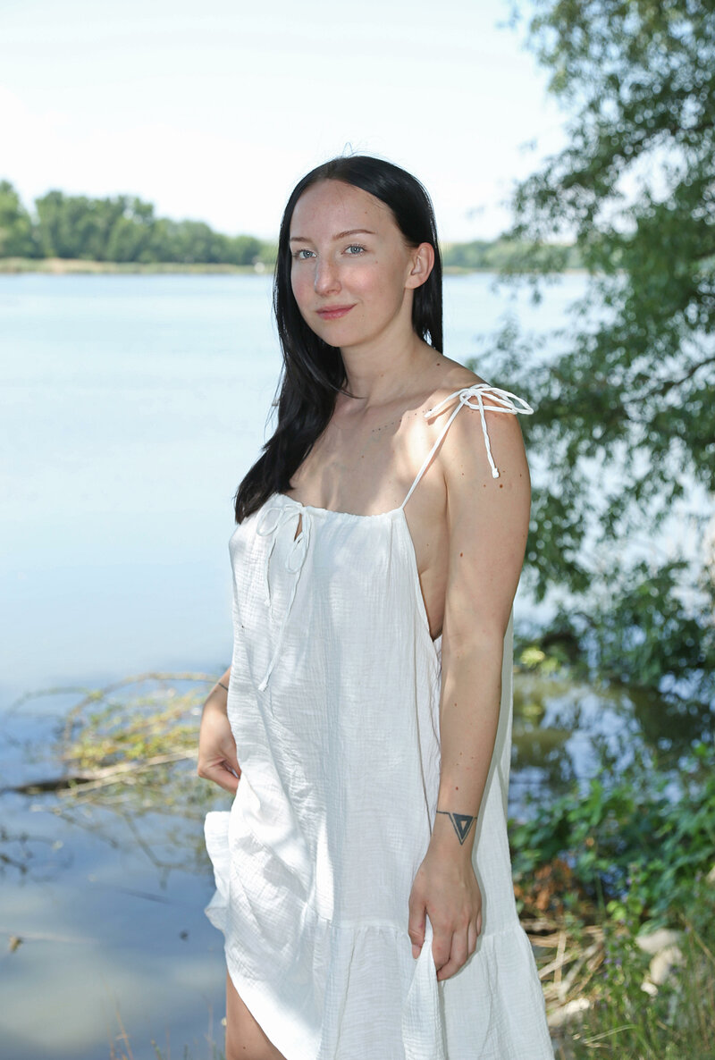 Александра, 22